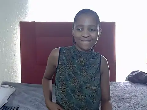 PrettyLilMommaX online show from 03/09/26, 09:46