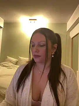 Snapshot of Iris_yx chatting on 03/14/26, 11:10 Iris yx online show from 03/14/26, 11:10