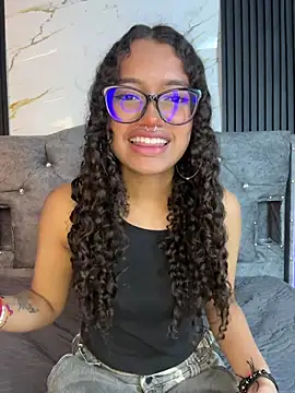 Bunny fire online show from 03/12/26, 07:20