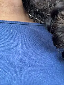 Bunny fire online show from 04/08/26, 07:03