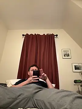 paulcevallos05 online show from 04/18/26, 05:44