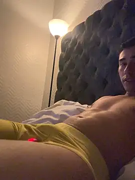 Snapshot of Adam_Grey chatting on 05/17/26, 03:26 Adam Grey online show from 05/17/26, 03:26