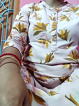 Sonia  21 online show from 03/11/26, 07:36