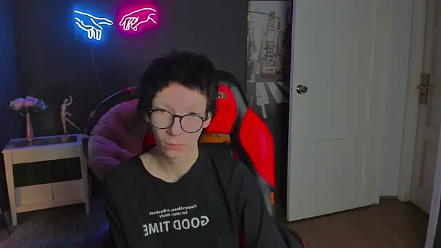 Tommy Stars online show from 04/22/26, 05:21