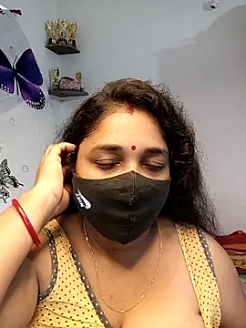 Snapshot of Tanvi_My_Girl chatting on 06/14/26, 04:58 Tanvi My Girl online show from 06/14/26, 04:58