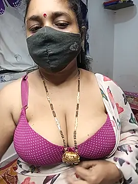 Snapshot of Tanvi_My_Girl chatting on 07/27/26, 12:56 Tanvi My Girl online show from 07/27/26, 12:56