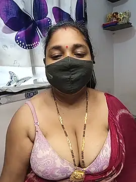 Snapshot of Tanvi_My_Girl chatting on 07/28/26, 08:32 Tanvi My Girl online show from 07/28/26, 08:32