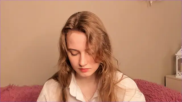 RubieHeiser online show from 04/24/26, 09:34