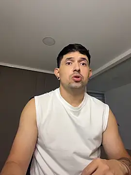 TroyeSavage online show from 03/26/26, 11:16