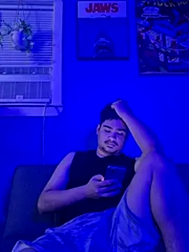 derek0 17 online show from 07/30/26, 05:06