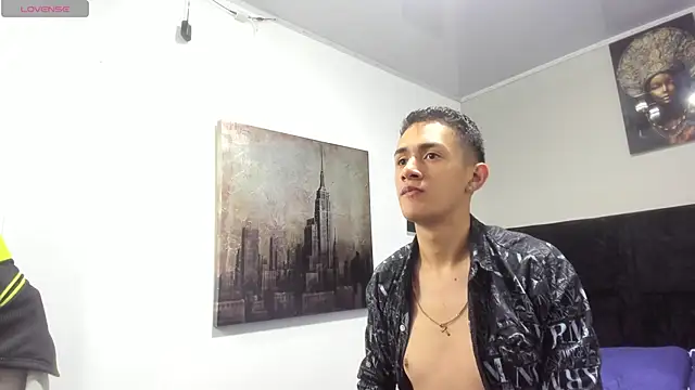 Snapshot of _Alan_Walker_1 chatting on 05/27/26, 02:47 Alan Walker 1 online show from 05/27/26, 02:47
