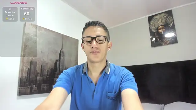 Snapshot of _Alan_Walker_1 chatting on 06/10/26, 02:49 Alan Walker 1 online show from 06/10/26, 02:49