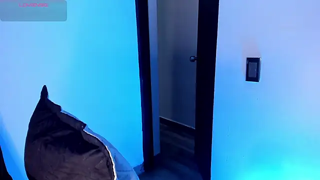 Mateobaer  online show from 04/27/26, 10:24