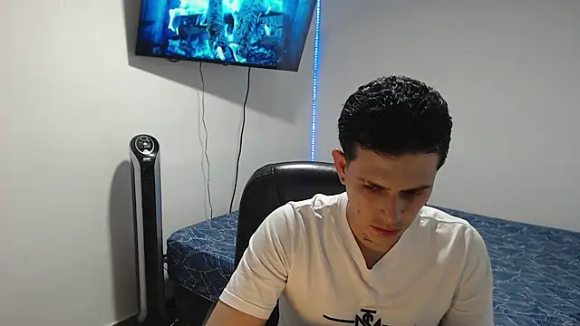 Snapshot of JUAN_CAMILOXXX chatting on 03/09/26, 02:59 JUAN CAMILOXXX online show from 03/09/26, 02:59