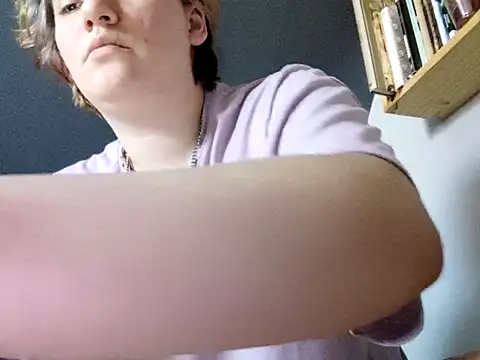 thatcutesubgirlwlw online show from 04/06/26, 04:30