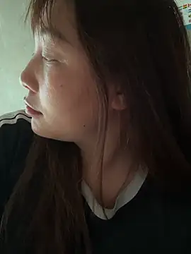 Sumi pusy online show from 04/05/26, 01:25