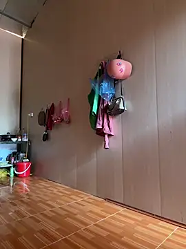 Sumi pusy online show from 04/21/26, 01:53