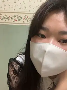  Saki  online show from 03/26/26, 03:17