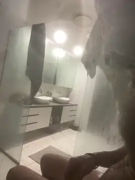 wasntevenme online show from 03/22/26, 06:44