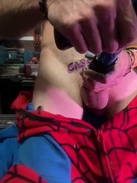 wasntevenme online show from 04/05/26, 11:51