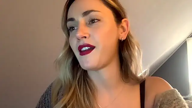 ScarlettSensitive online show from 03/18/26, 03:04