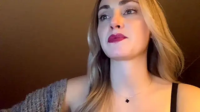 ScarlettSensitive online show from 04/12/26, 08:14