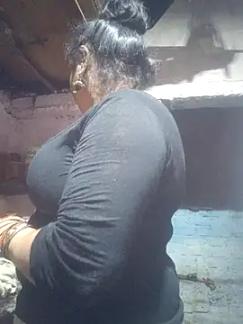Delhi Patola online show from 07/13/26, 06:55