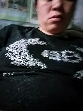 Min-in online show from 04/13/26, 02:22