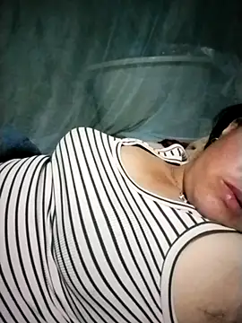 Min-in online show from 04/25/26, 01:41