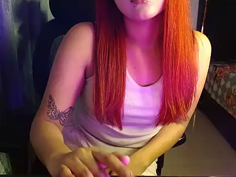 Snapshot of Sareen27 chatting on 03/25/26, 05:52 Sareen27 online show from 03/25/26, 05:52