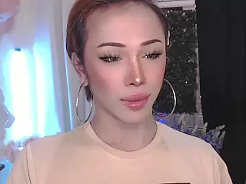 Ms amor powers ts online show from 03/12/26, 08:31