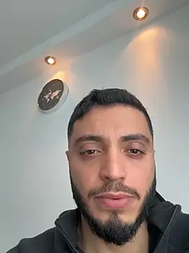 SoftAmjad online show from 05/17/26, 12:23