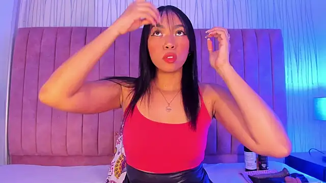 ValeriaRey  online show from 04/28/26, 08:36