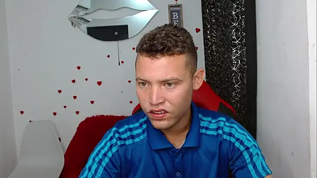 sven fox723 online show from 04/19/26, 12:15