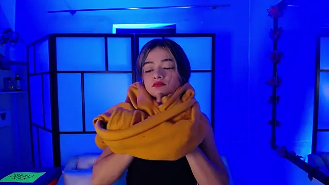 Snapshot of Catalina_soul chatting on 06/09/26, 01:23 Catalina soul online show from 06/09/26, 01:23