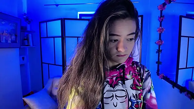 Snapshot of Catalina_soul chatting on 06/16/26, 01:03 Catalina soul online show from 06/16/26, 01:03