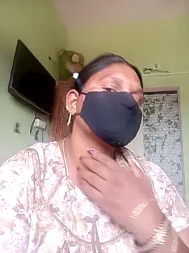 Snapshot of telugutanuja_ chatting on 04/06/26, 05:52 telugutanuja online show from 04/06/26, 05:52