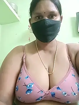 Snapshot of telugutanuja_ chatting on 06/29/26, 04:18 telugutanuja online show from 06/29/26, 04:18