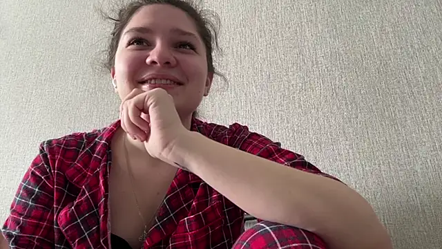 Emmiebutwihu online show from 05/04/26, 12:28