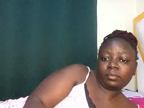 Snapshot of Sexxybella_ chatting on 07/02/26, 05:24 Sexxybella online show from 07/02/26, 05:24