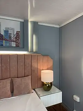 Bella-Ferrer online show from 04/01/26, 06:27