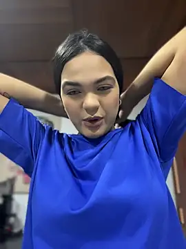 Bella-Ferrer online show from 04/12/26, 06:24