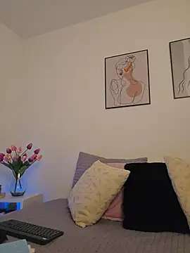 Victoria Evanss online show from 04/10/26, 10:14