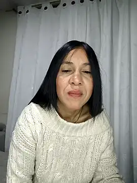 Camillemonroe  online show from 04/04/26, 06:55