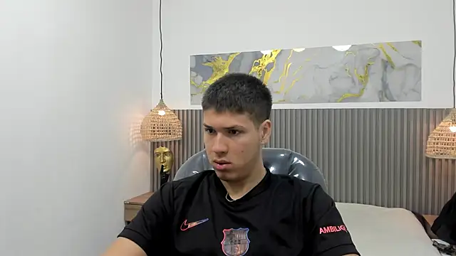 AlessandroFranco online show from 04/08/26, 01:00
