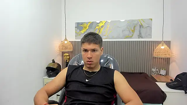 Snapshot of AlessandroFranco chatting on 05/12/26, 01:30 AlessandroFranco online show from 05/12/26, 01:30