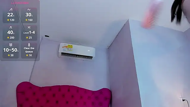 Adalyn Cute online show from 07/21/26, 11:45