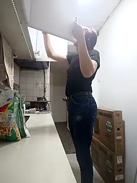 Alisson-Miller online show from 04/11/26, 08:46