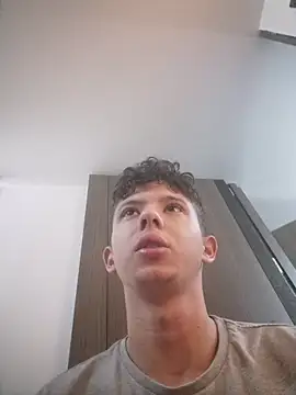 Daniel Roy online show from 04/04/26, 07:44