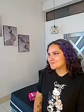 Liily Foxxy online show from 07/29/26, 11:30